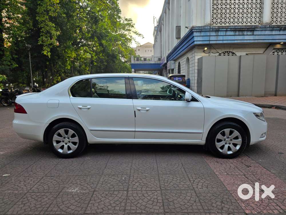 Skoda Superb 2008-2013 Elegance 1.8 Tsi At, 2013, Petrol