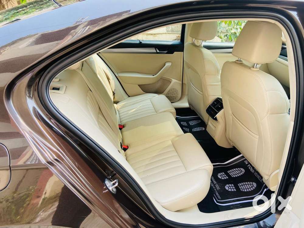 Skoda Superb Style 1.8 Tsi At, 2018, Petrol