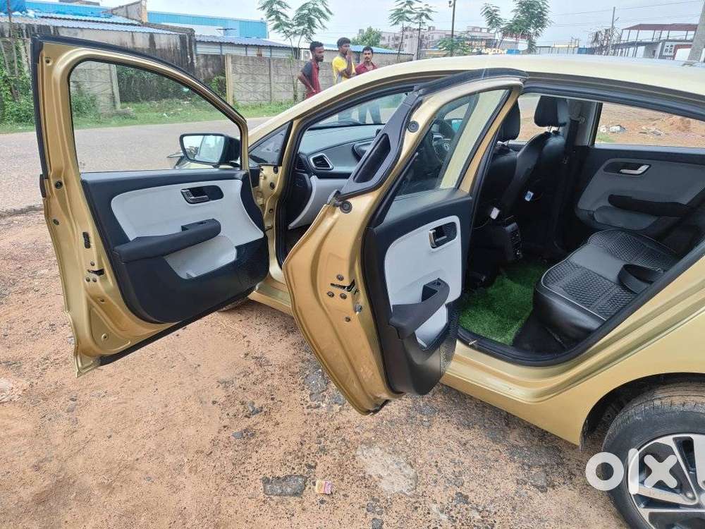 Tata Altroz 1.2 Xz Plus Petrol, 2020, Petrol
