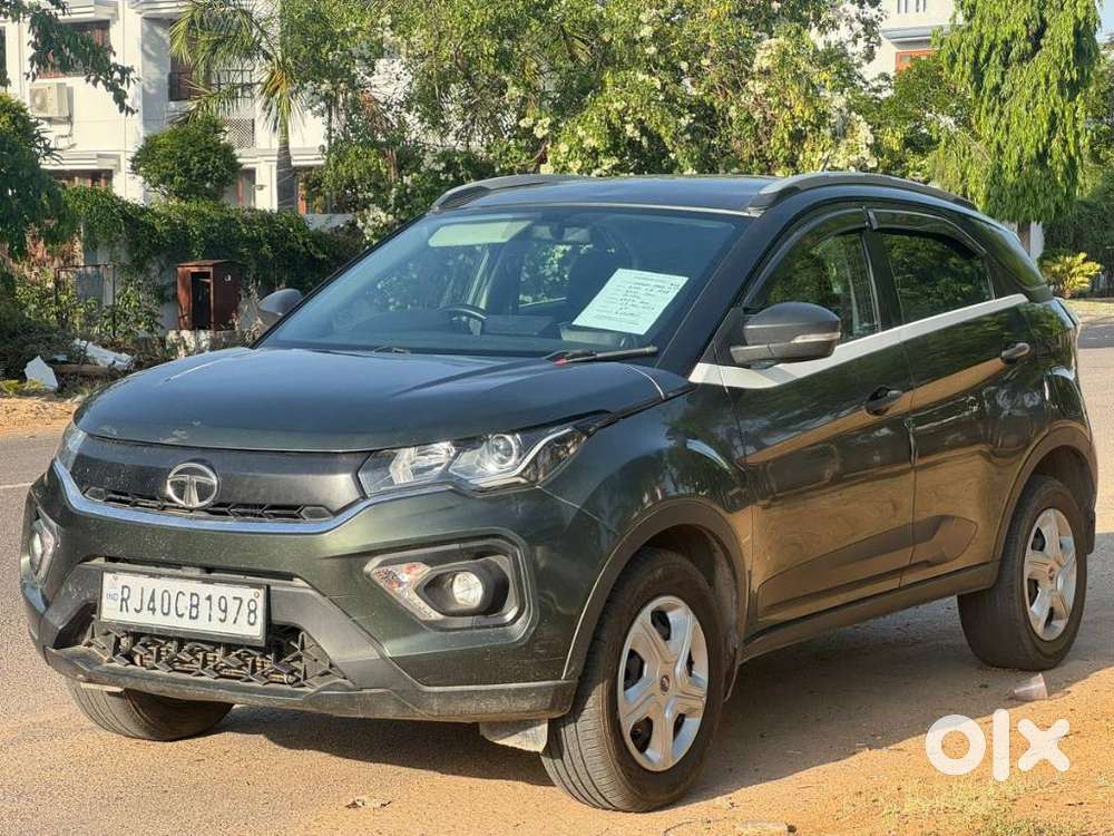 Tata Nexon, 2021, Petrol