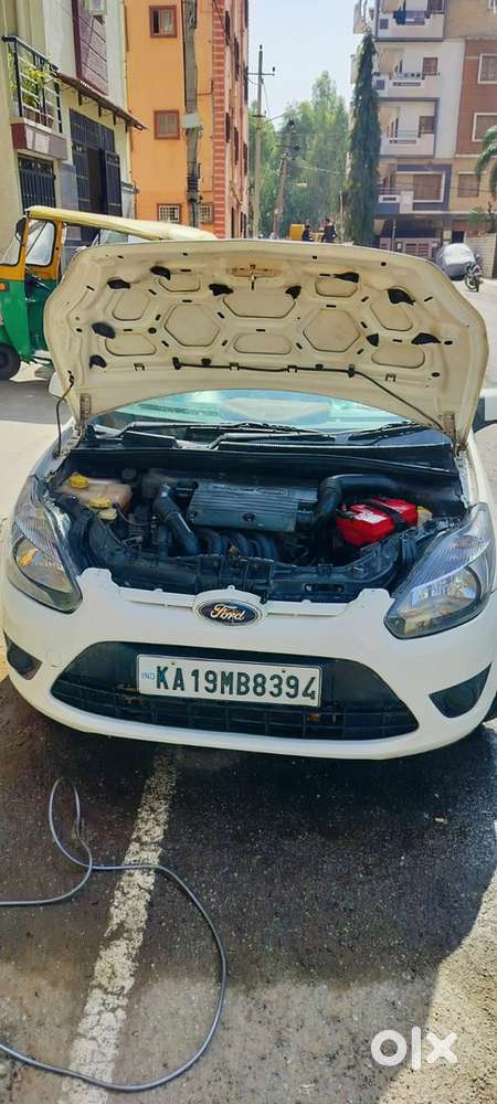 Ford Figo 2011 Petrol 70800 Km Driven