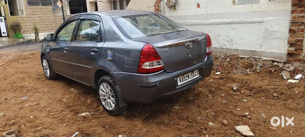 Toyota Etios 2014 Petrol Manual showroom maintenance new tyres