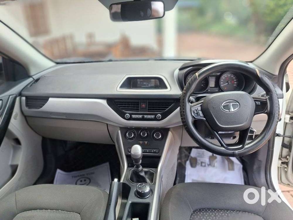 Tata Nexon 1.2 Revotron Xm (s), 2018, Petrol