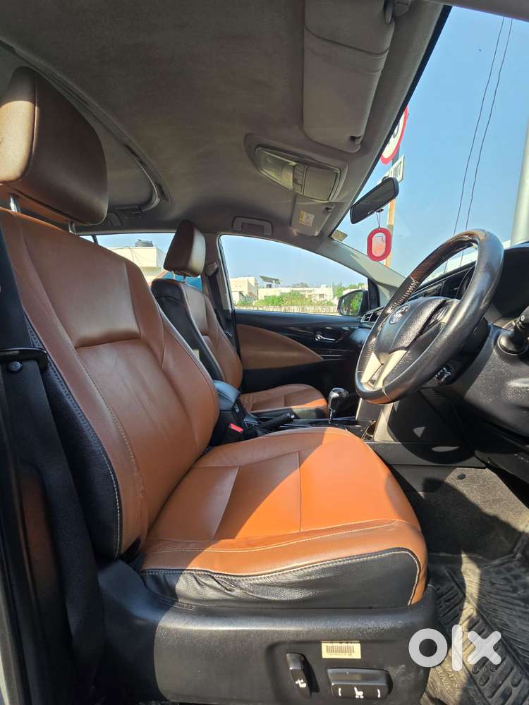Toyota Innova Crysta 2.8z Automatic, 2018, Diesel
