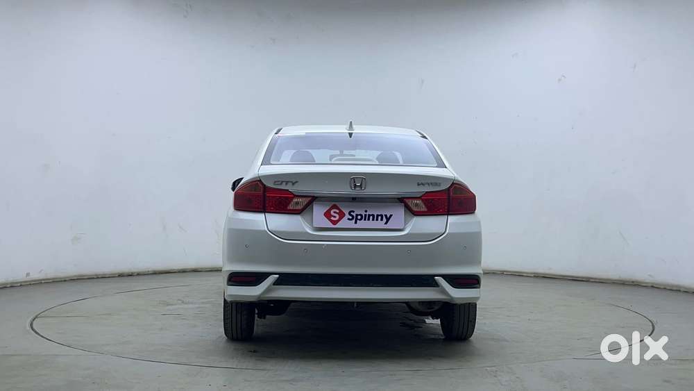 Honda City 1.5 V 4th Gen I-vtec Mt, 2023, Petrol