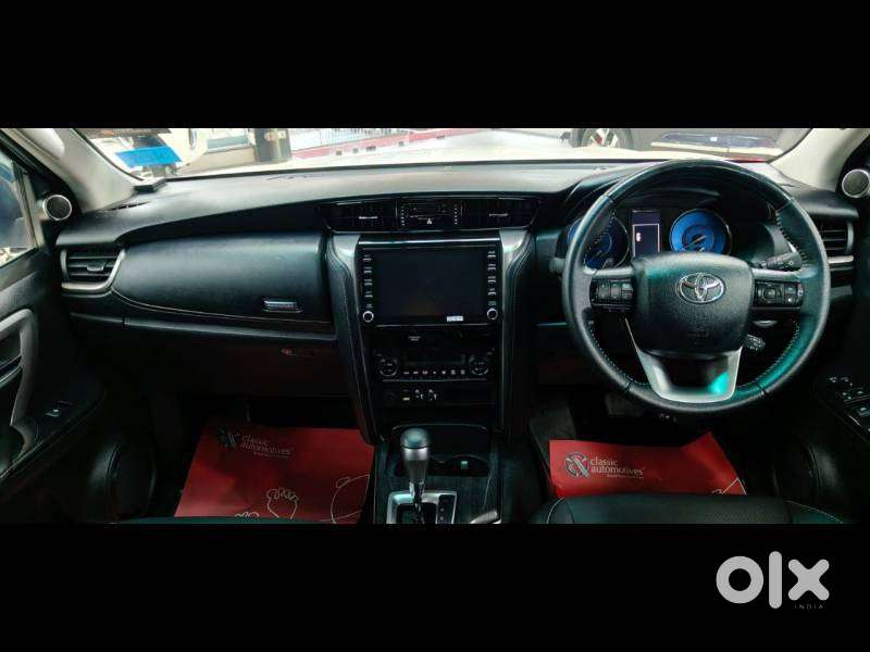 Toyota Fortuner 2.7 2wd At, 2022, Petrol