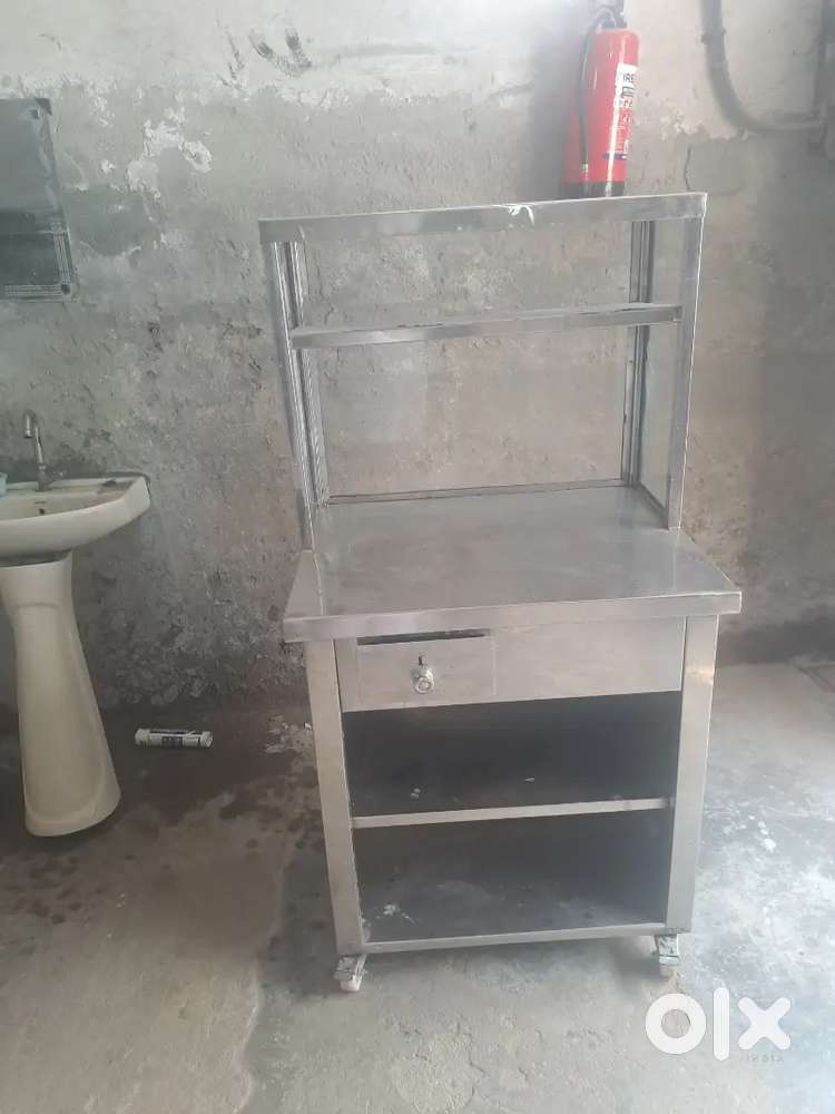 New cash counter 2 feet