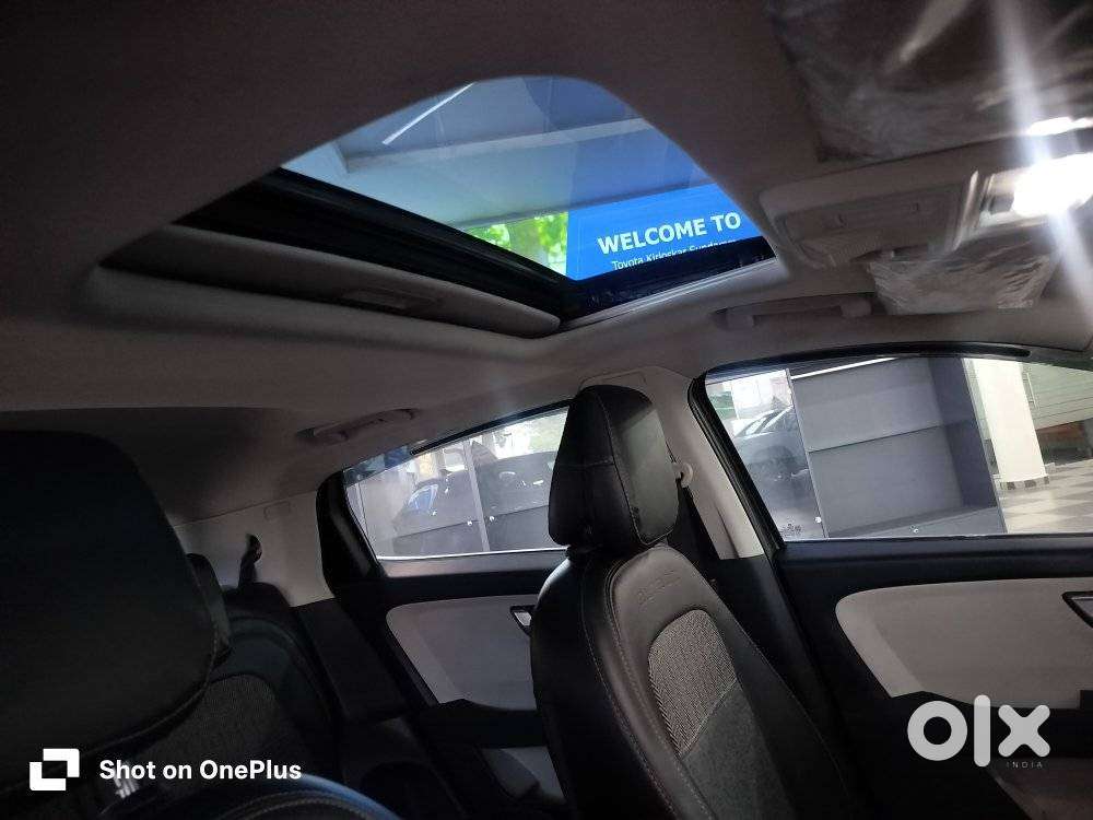 Tata Altroz 1.2 Xz Plus Rtn Dct, 2023, Petrol