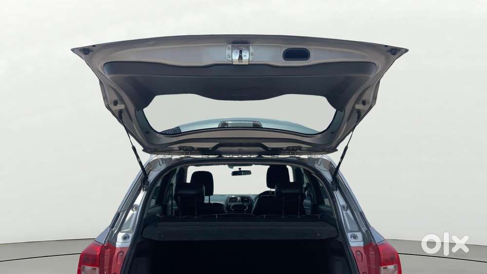 Maruti Suzuki Vitara Brezza Zdi, 2017, Diesel