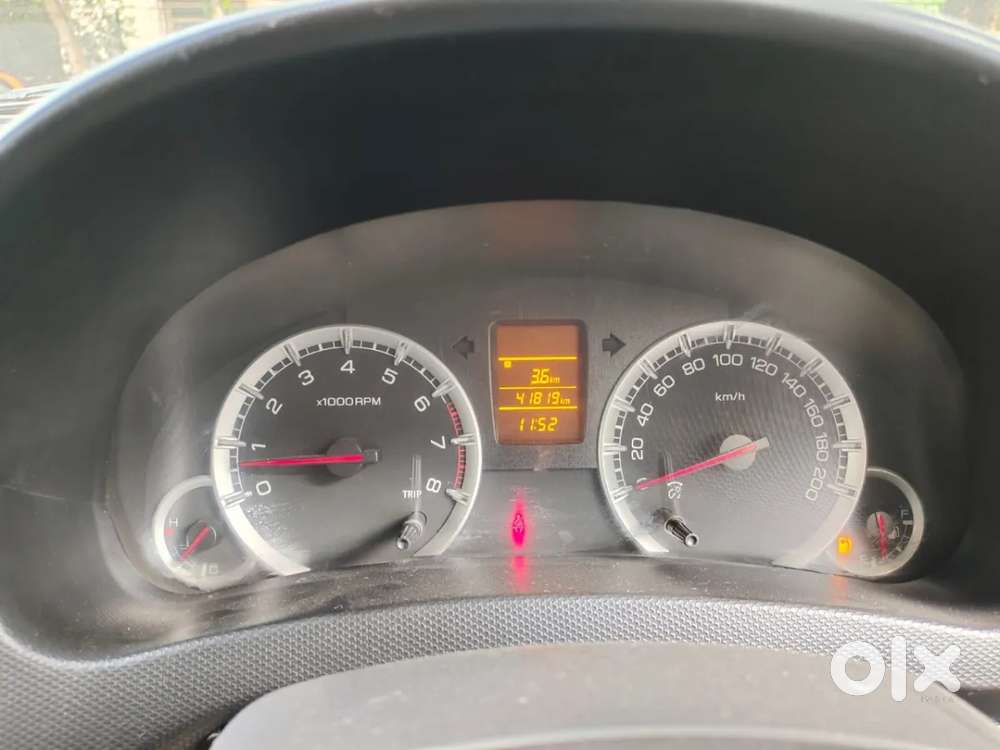 Maruti Suzuki Swift Vxi, 2014, Petrol