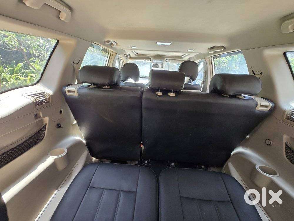 Mahindra Xuv500 2.2 W10 Sportz Edition At, 2016, Diesel