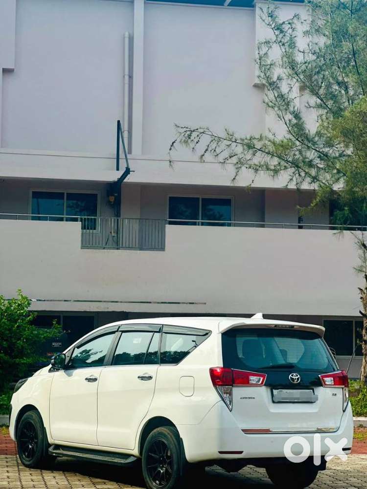 Toyota Innova Crysta 2.8 Gx At 7 Str, 2018, Diesel
