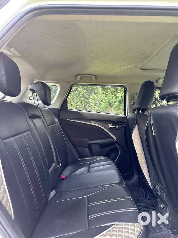 Maruti Suzuki Brezza 1.5 Zxi At Smart Hybrid Dual Tone, 2025, Petrol