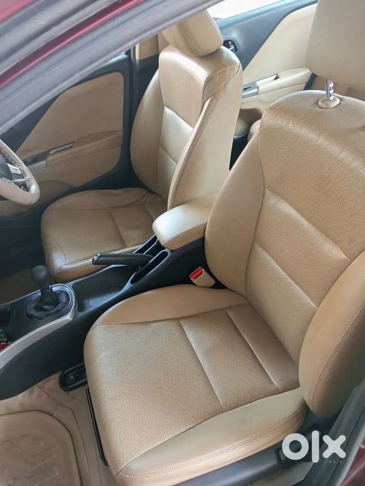 Honda City 2016 Dec Top End Sunroof Petrol For Sale