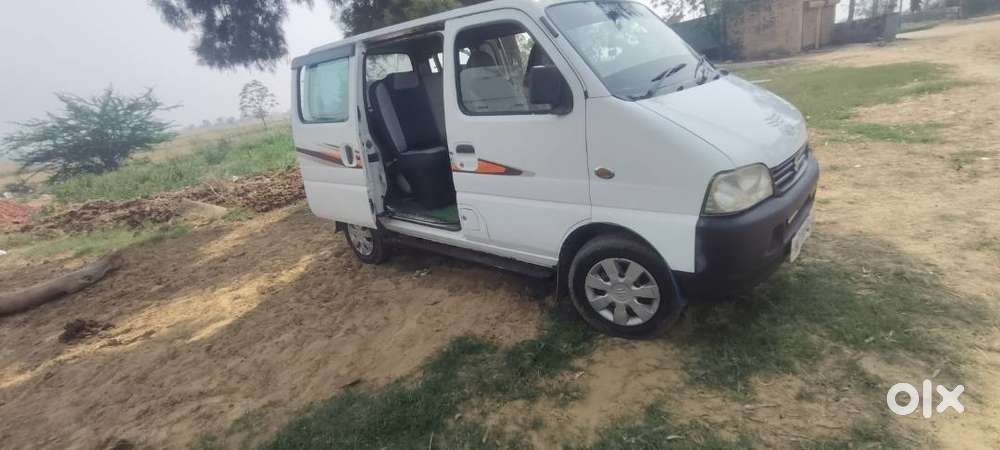 Maruti Suzuki Eeco 2017