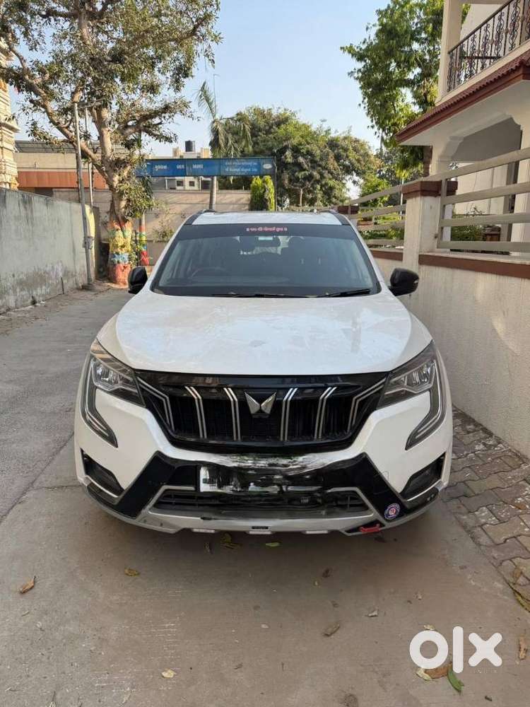 Mahindra Xuv700 2.2 Ax 5 Diesel Mt 7 Str, 2023, Diesel