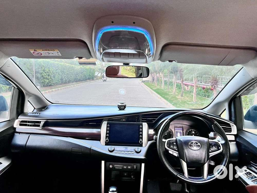 Toyota Innova Crysta 2022 Diesel Well Maintained