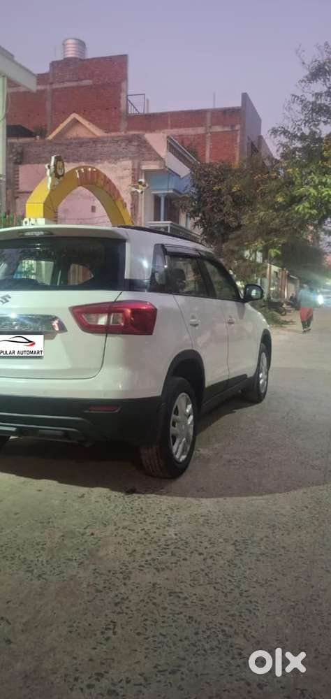 Maruti Suzuki Brezza 1.5 Vxi Smart Hybrid, 2021, Petrol