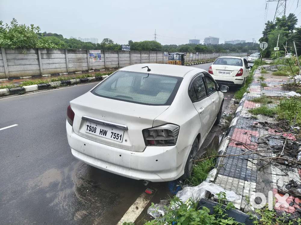 Honda City Petrol + Cng Manual 2009