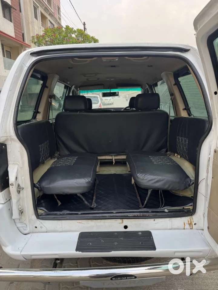 Chevrolet Tavera, 2015, Diesel
