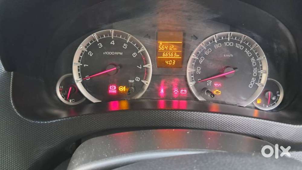 Maruti Suzuki Swift Vxi, 2015, Petrol