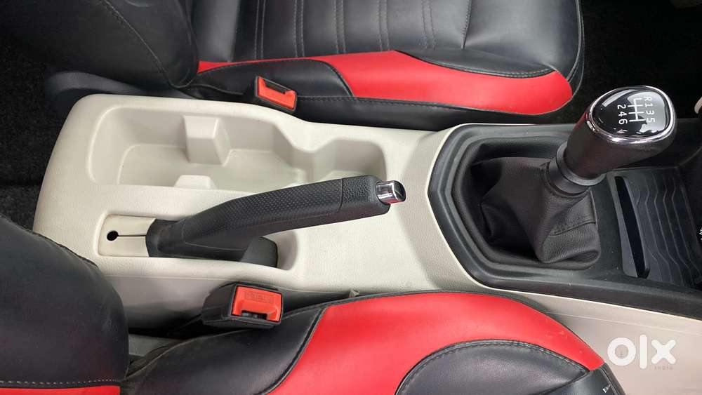 Mahindra Xuv300 W8 Diesel, 2022, Diesel