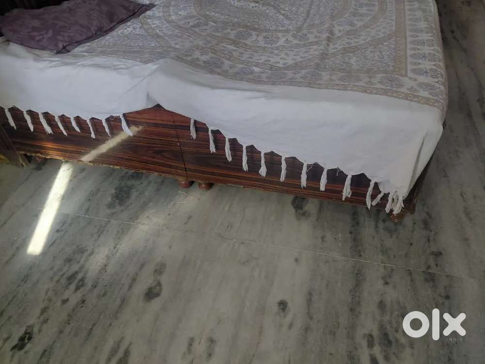 Dobal bad good condition
