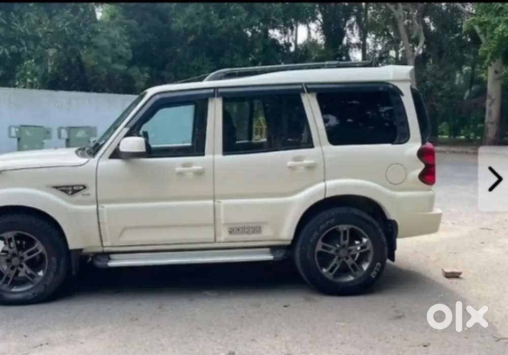 Mahindra Scorpio Classic 2023