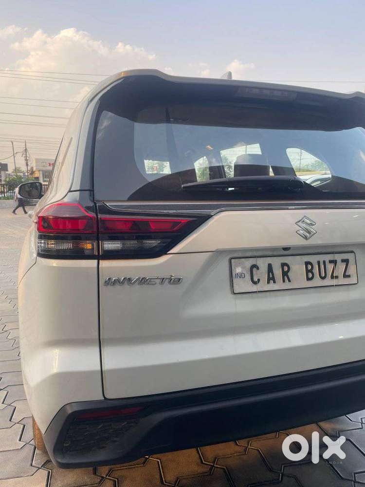 Maruti Suzuki Invicto Zeta Plus 7str, 2025, Petrol