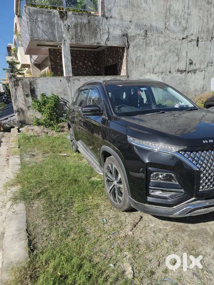 Mg Hector Savvy 2024 Year