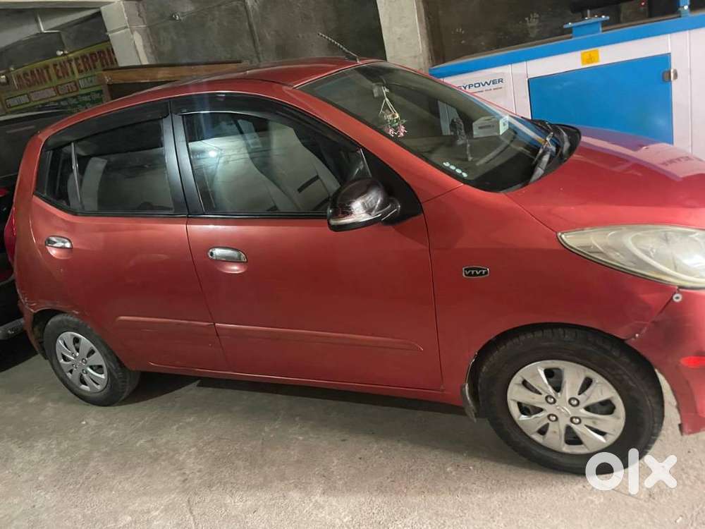Hyundai I10 Car Sale In Only 1lakh 40 Thousand