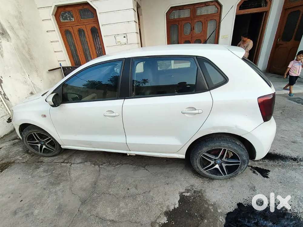 Volkswagen Polo 2011 Diesel 70000 Km Driven