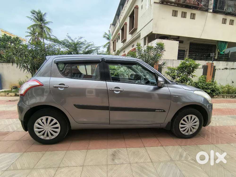 Maruti Suzuki Swift Vxi Abs 2016