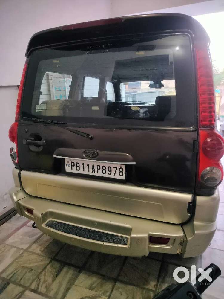 Mahindra Scorpio Classic 2010