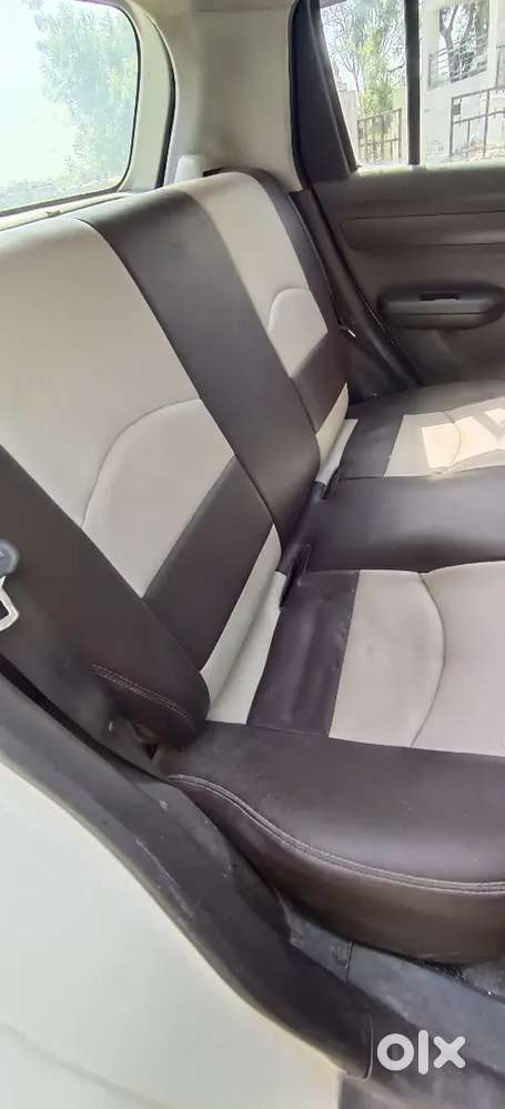 Good Condition Car Green Parsing 2029 Tak He