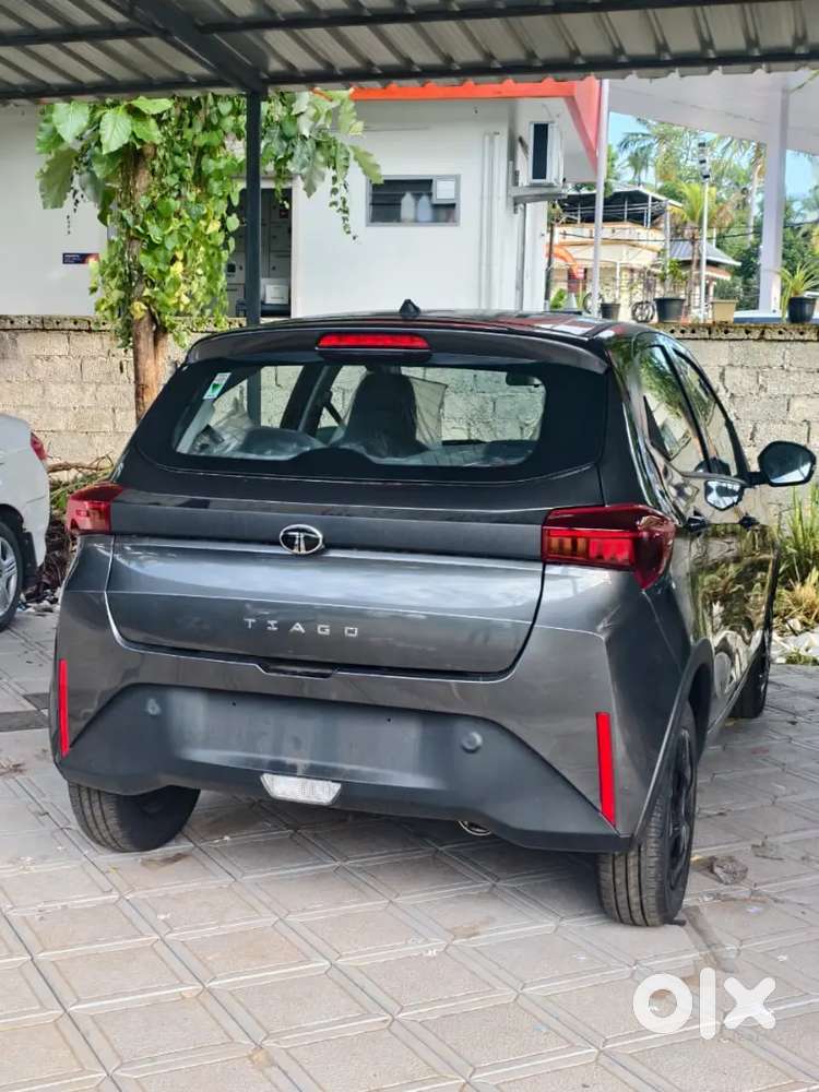 Tata Tiago Ev