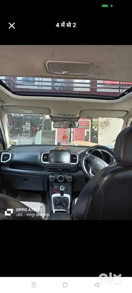 Hyundai Venue 2021 Diesel Well Maintained