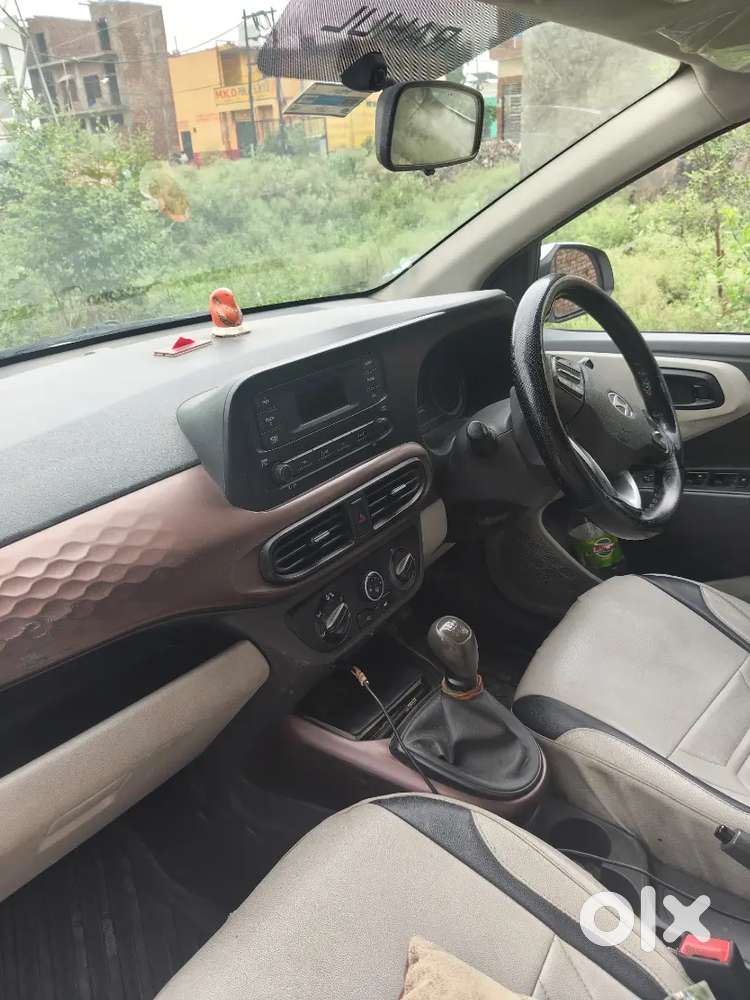 Hyundai Aura 2024 Cng & Hybrids 75256 Km Driven