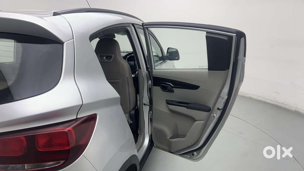Mahindra Kuv 100 Mfalcon G80 K8, 2016, Petrol