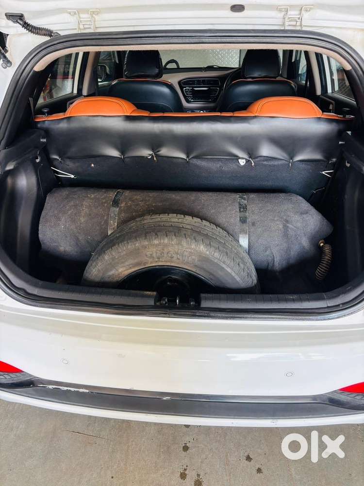 Hyundai Elite I20 2020 Cng & Hybrids 94000 Km Driven