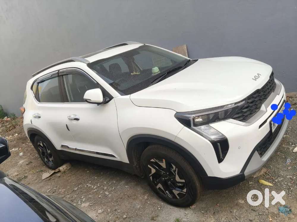 Only 591 Km Run ,sunroof, Alloy Wheels Music System Remote Key