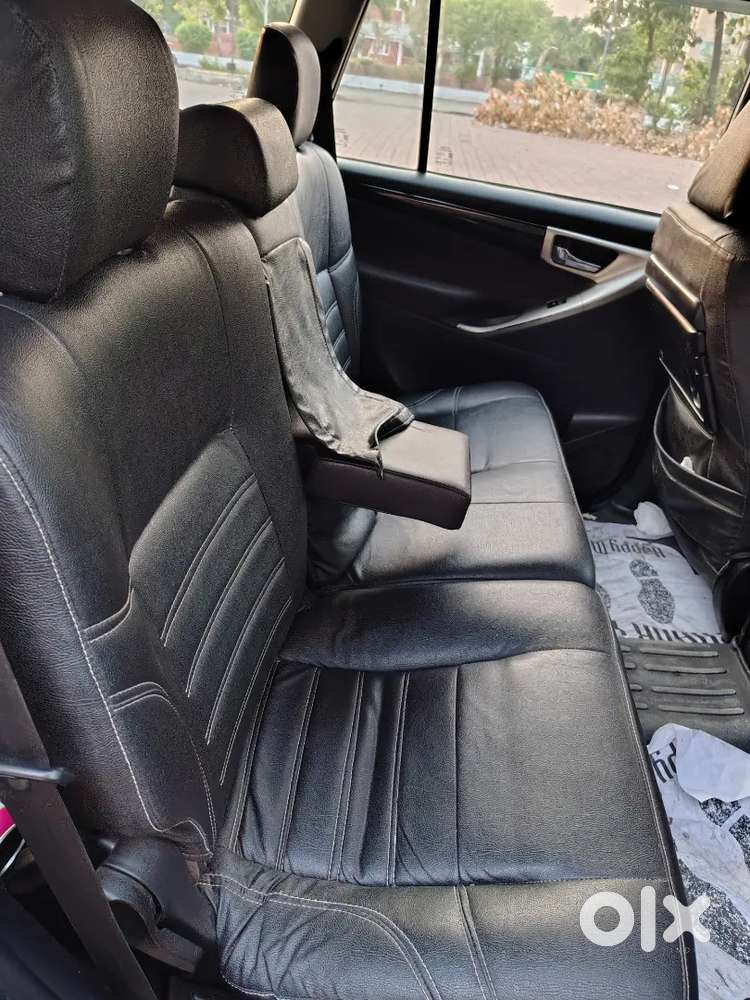 Toyota Innova Crysta 2016 Diesel 128000 Km Driven