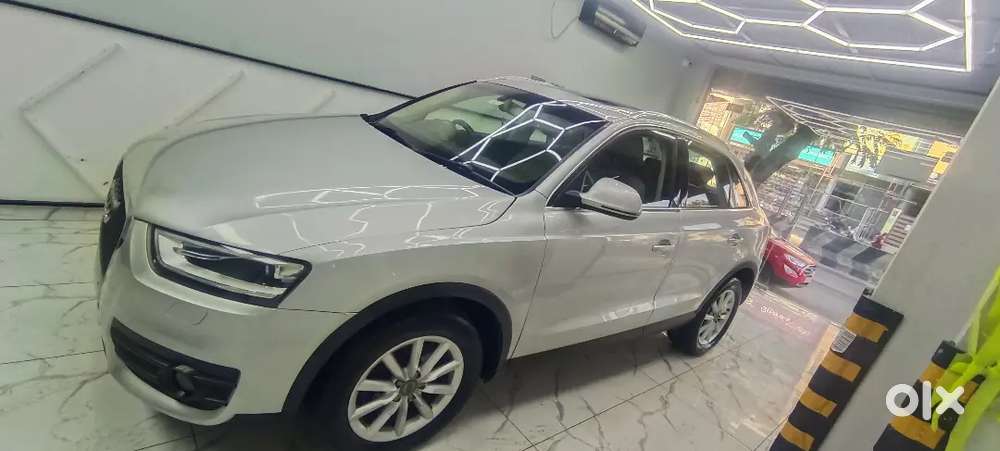 Audi Q3 2013 Diesel 136000 Km Driven Single Owner Life Tax Full Insura