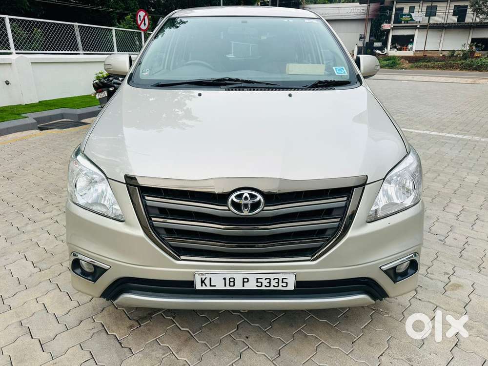 Toyota Innova 2.5 V 7 Str, 2015, Diesel