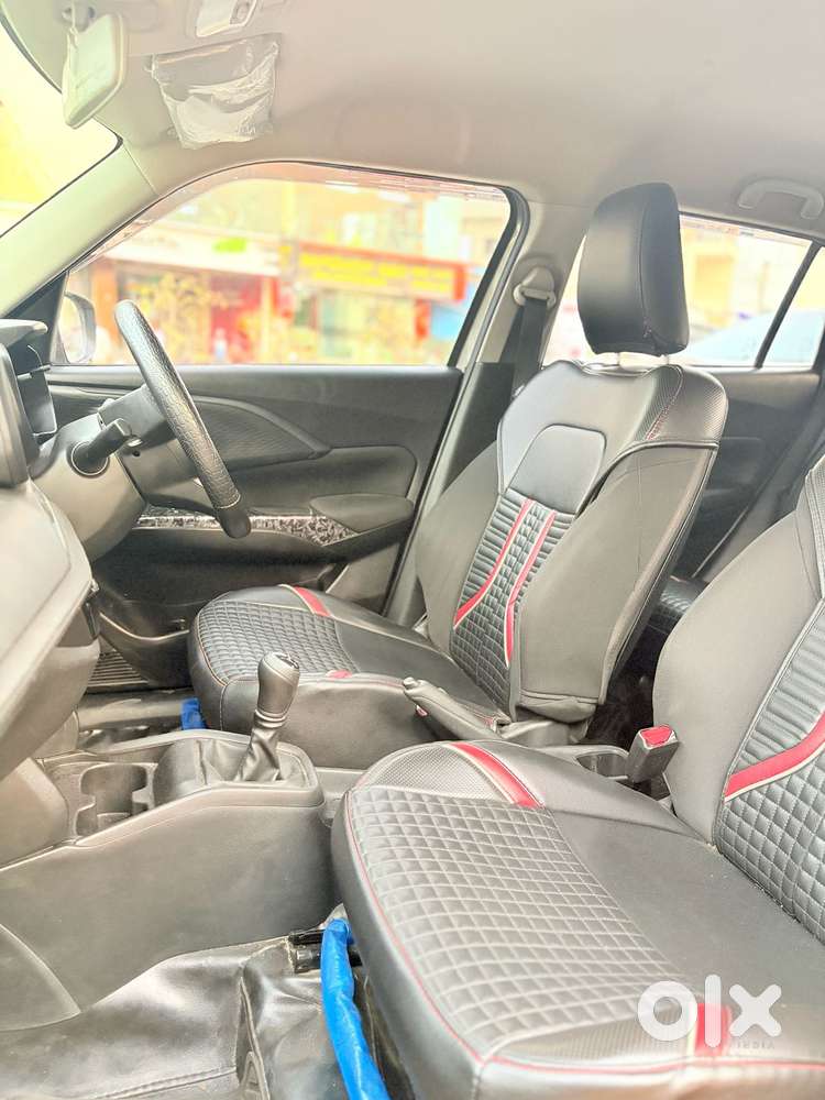 Maruti Suzuki Swift Lxi Optional-o, 2025, Petrol