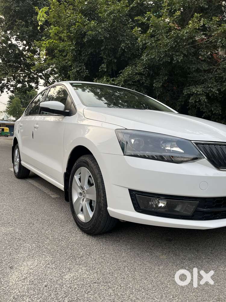Skoda Rapid 1.0 Ambition Tsi At, 2020, Petrol