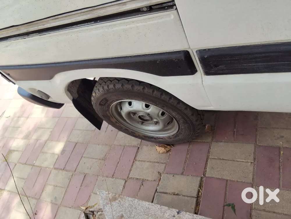 Maruti Suzuki Omni 2012