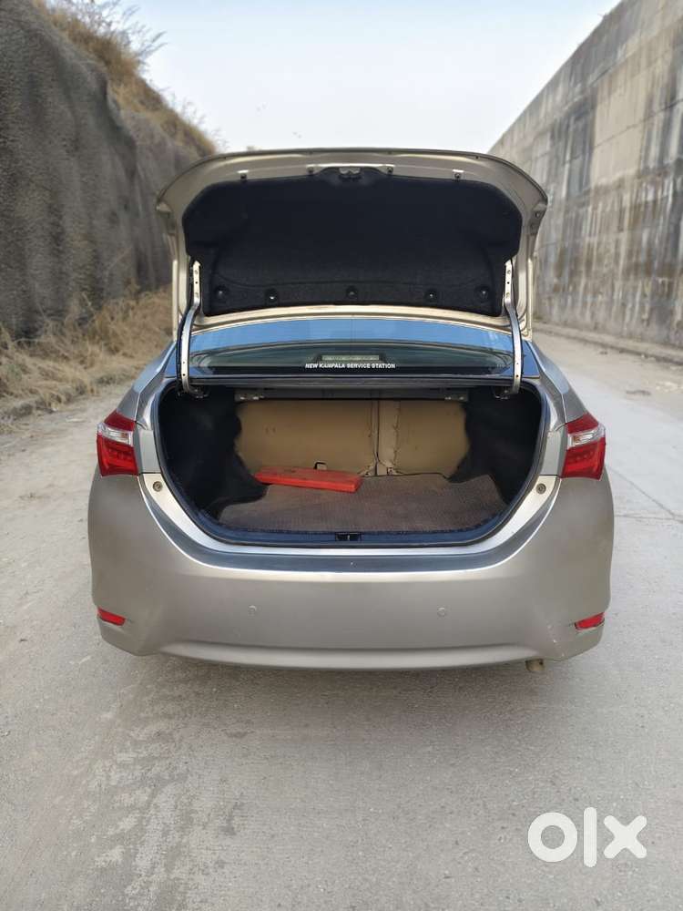 Toyota Corolla Altis Vl At, 2016, Petrol
