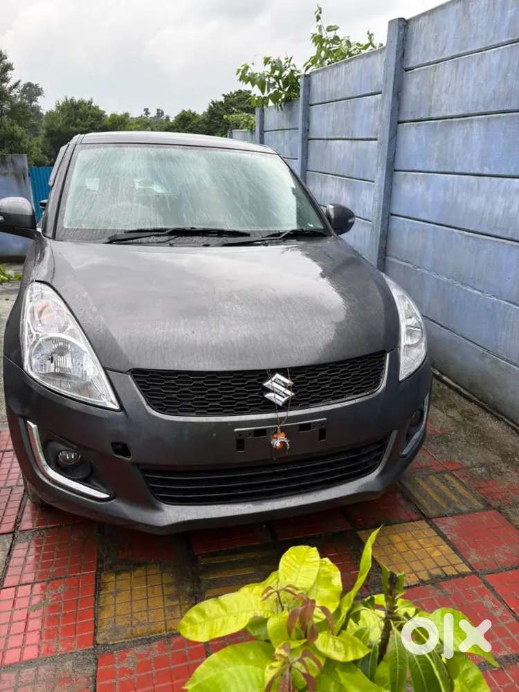 Swift Maruti Petrol 2017 Year