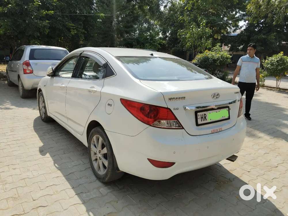 Hyundai Verna Sx 2011